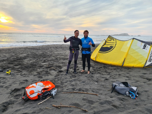 Clases De Kitesurf / Blue Point