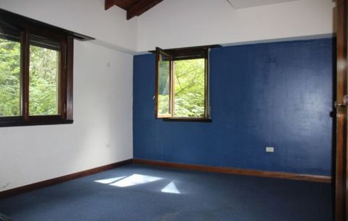 Imagen 6 de 15 de Chalet Con Gran Parque En Venta El Grosellar