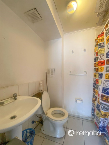 Departamento En Venta De 2 Dorm. En Independencia