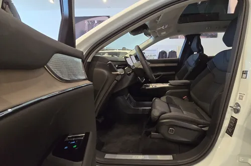 Volvo EX90 Ultra