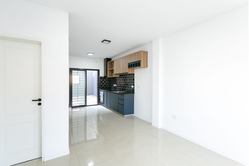 Imagen 13 de 30 de Venta Duplex C/ Cochera A Estrenar - Permuta
