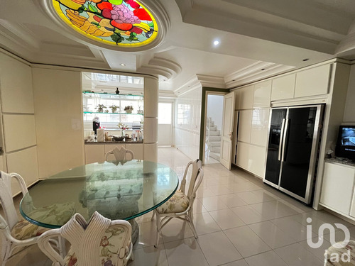 Venta Casa 5 Ambientes Lomas De Chapultepec Vii Sección