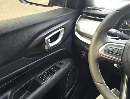 Jeep Compass LONG. T270 1.3 TB 4X2 FLEX AUT.