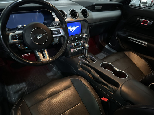 Ford Mustang 5.0 Gt 421cv