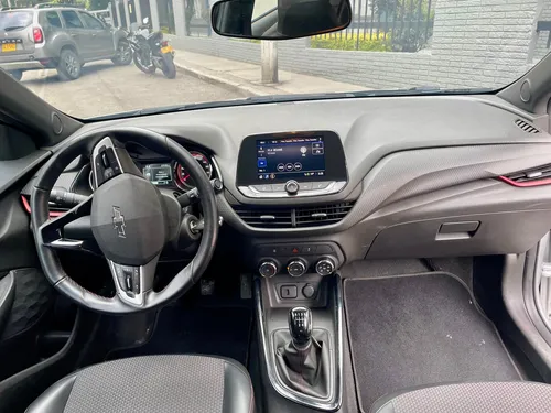 Chevrolet Onix 1.0T Rs Mt