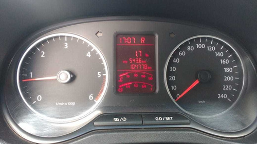 Volkswagen Amarok Trendline 4x4 2.0tdi 180cv At 2015