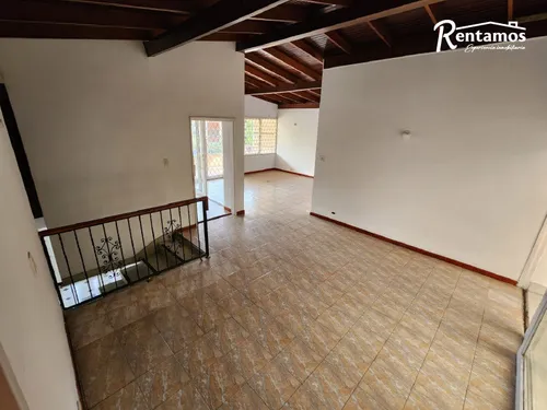 Casa En Arriendo En Estadio. Cod A775694