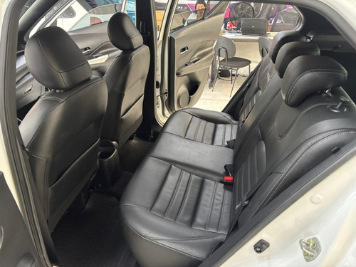 Nissan Kicks 1.6 16V FLEXSTART SV 4P XTRONIC