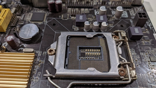 Placa Mãe Asus H81m-cs/br Ddr3 Socket Lga1150 C/ Defeito (Usado)