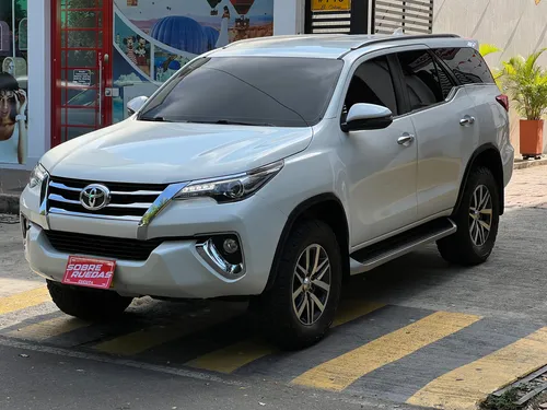 Toyota Fortuner 2.8l