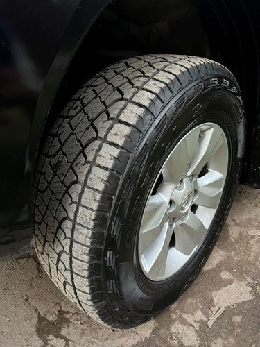 Toyota Hilux Pick-Up 2.8 Cd Srv 177cv 4x2