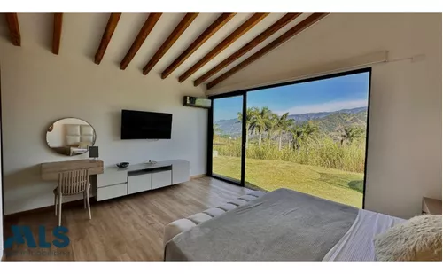 Espectacular Casa Finca En Copacabana(mls#244905)