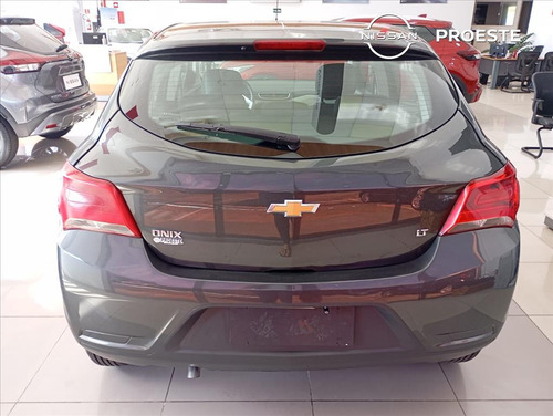 Chevrolet Onix 1.4 MPFI LT 8V FLEX 4P MANUAL
