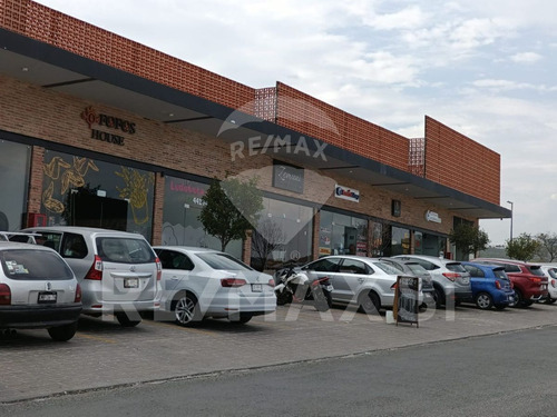 Venta Local - Zakia - Plaza Sabino Planta Baja Y Mezzanine