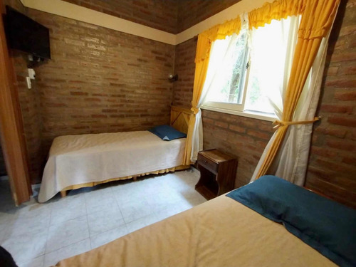 Imagen 6 de 14 de Alquiler De Cabaña En Mina Clavero - El Duende Azul -pileta