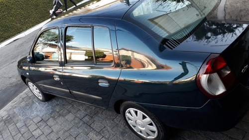 Renault Clio 2007 1.0 16v Authentique Hi-flex 5p