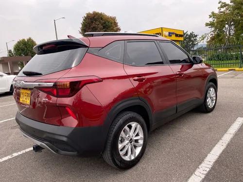 Kia Seltos 1.6 Emotion Mt