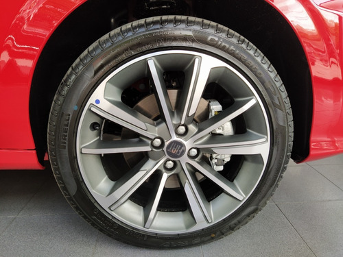 Fiat Cronos Precision 1.8 Rojo Ultima Unidad