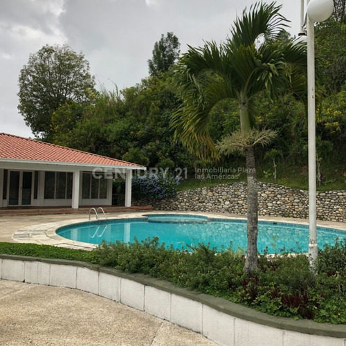 Imagen 9 de 10 de Townhouse Conj. Res. Pie De Monte, Av. Los Próceres