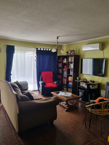 Casa Alto Lo Castillo , Machalí