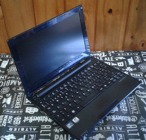 Netbook Acer Aspire One / Wifi / Camara / Windows 7 / Office