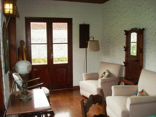 Casa Para Venda Em Teresópolis, Comary, 5 Dormitórios, 1 Suíte, 3 Banheiros - Cs1659_2-399750
