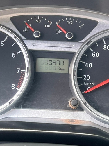 Imagem 6 de 8 de Volkswagen Gol 2011 1.0 Total Flex 5p