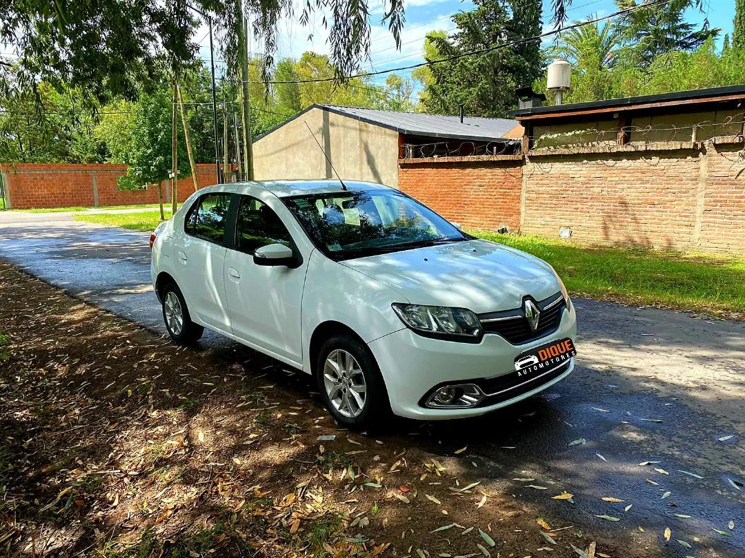 Renault Logan 1.6 Privilége 105cv