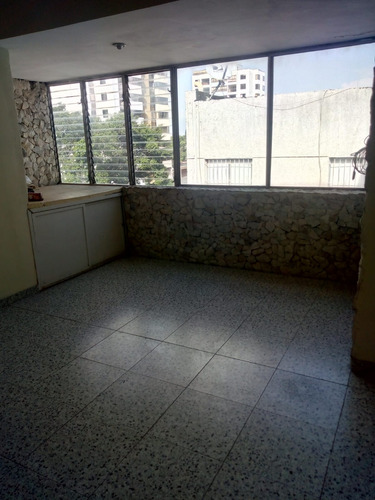 Venta De Apartamento Granada, Noroeste De Cali, 3536.