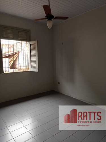 Imagem 9 de 18 de Casa Padrão À Venda Em Campo Maior/pi - 73