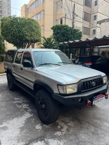 Toyota Hilux 3.0 Srv Cab. Dupla Turbo 4x4 4p