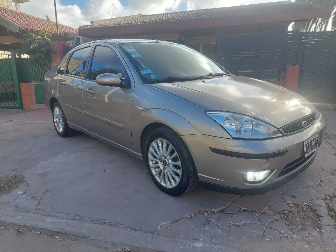 Ford Focus 1.8 Tdci Ghia