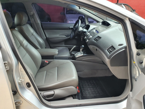 Imagem 10 de 15 de Honda Civic 2010 1.8 Lxs Flex Aut. 4p