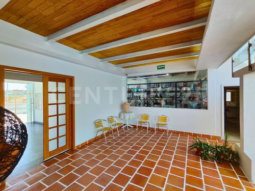 Venta De Hotel, En Carr. Dolores Hidalgo- San Miguel Allende .