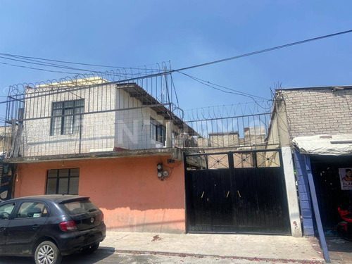 Casa Que Se Vende Como Terreno En Tlahuac