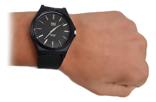 Reloj negro para hombre con pulsera de silicona impermeable Q&q