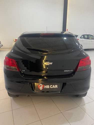 Chevrolet Onix 1.4 Lt 5p