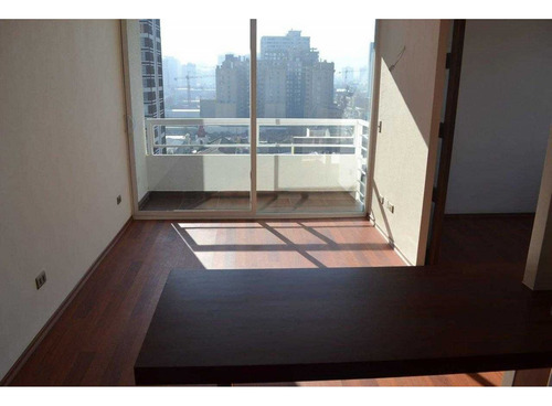 Venta 1 D Y 1 B/ Metro Irarrázaval/ Av Matta