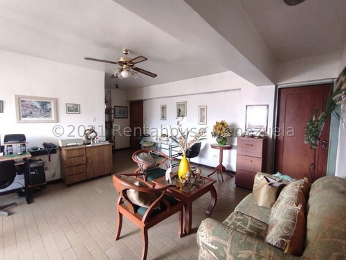 Imagen 2 de 14 de Apartamento En Vnta Economico En Maracay Centro Nb 23-12428