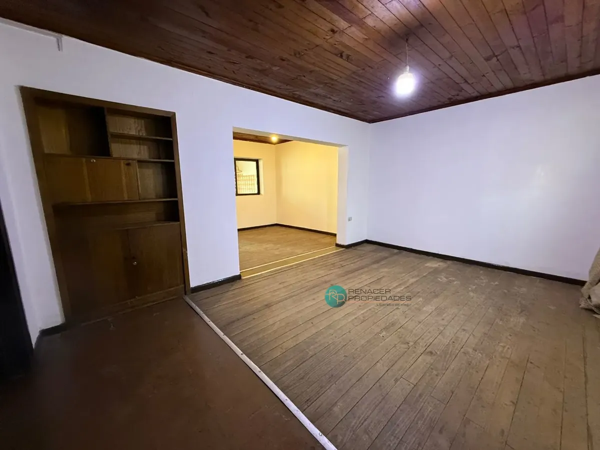 Imagen 3 de 19 de Casa En Venta En Conchalí Amplios Espacios