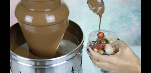 Aluguel Locação Cascata De Chocolate 2kg. Profissional
