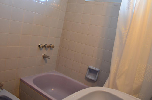 Departamento De 3 Ambientes En Venta- Mart.-vias/santa Fe - Reynolds Propiedades