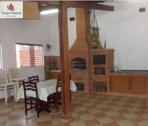 Casa A Venda No Bairro Vila Nivi Em São Paulo - Sp. - Jv556-1