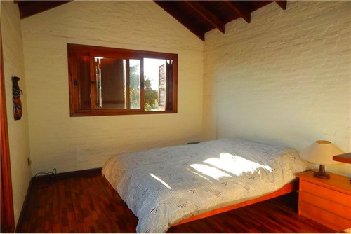 Venta En Parque Miramar 4 Dormitorios 2 Baños