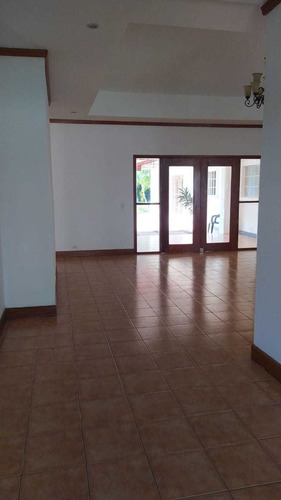 Imagen 4 de 9 de Rento Amplia Casa En Estancia