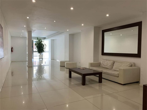 Monoambiente Divisible Super Amplio Con Balcon Y Parilla- Full Amenities