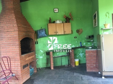 Chácara A Venda Com 6.800 M² Possui 3 Casas No Mesmo Terreno Sendo A Principal Com 3 Quartos (2 Suítes, Hidro) Um Dos Quartos Com Acesso Individual Co - Ch00061 - 4454499