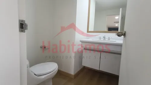 Oficina En Arriendo En Medellín - El Poblado Cod 68414