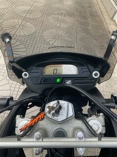 Honda Xre 300 - Hobbycer Bikes