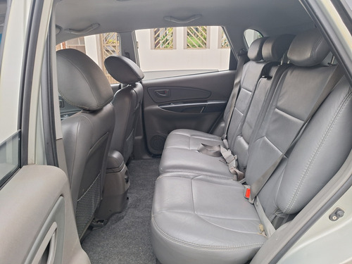 Hyundai Tucson 2.0 MPFI GLS 16V 143CV 2WD GASOLINA 4P AUTOMÁTICO